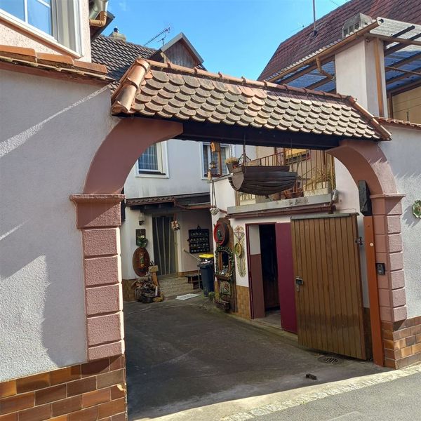 Hier wartet Ihr neues Familienprojekt – Altorthaus mit Charakter und großem Potenzial
